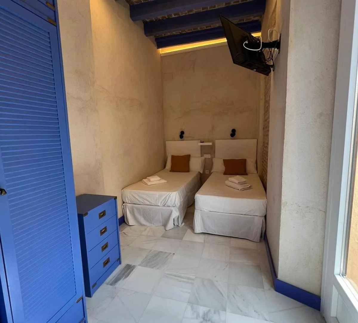 Philippe'S Home Triana Seville 0*,